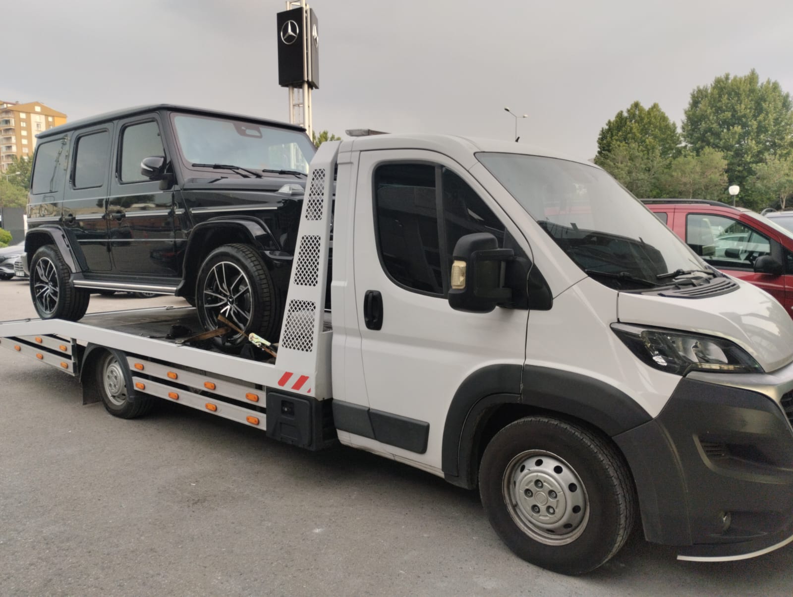 Mercedes G-Class transferi